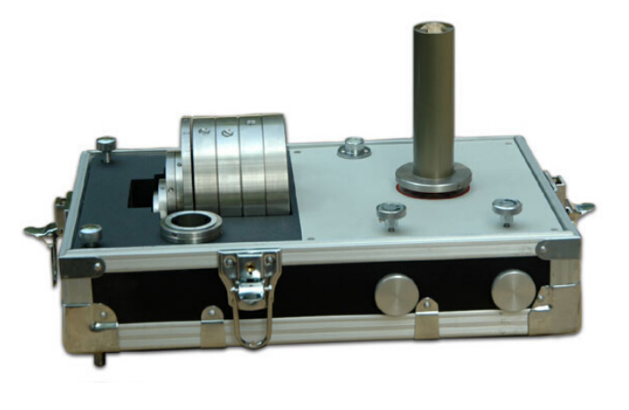 西安仪表厂YO47浮球压力计0.05级