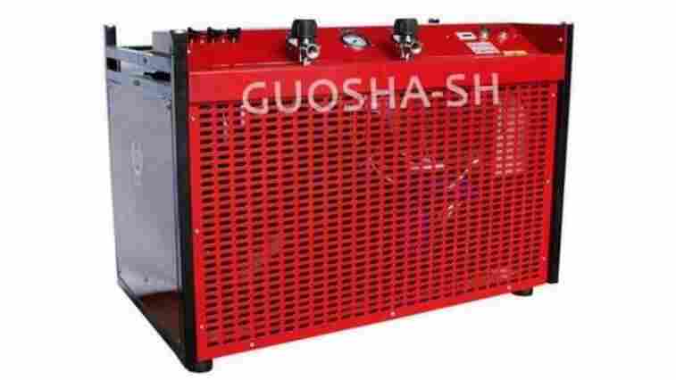 国厦7.5KW300公斤中高往复活塞压缩机