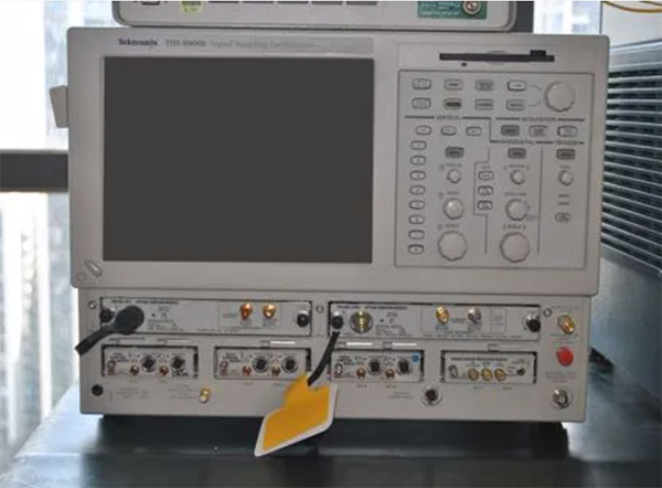 維修泰克TDS8000示波器