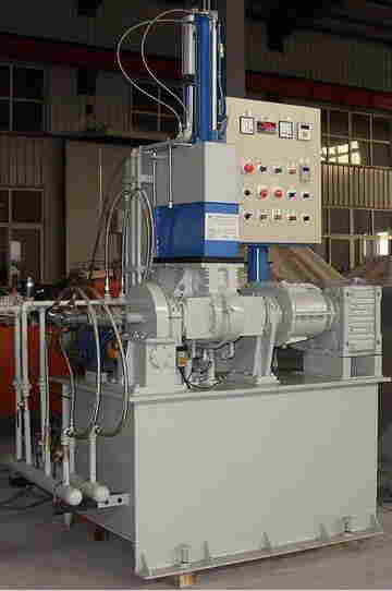 湖南混炼机与挤条机组合生产线