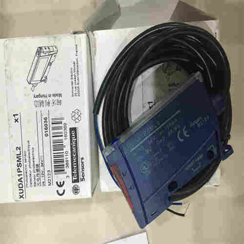 1768535848473222.jpg 施耐德电源模块140CPS11100内部构造