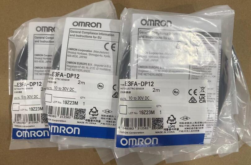 OMRON传感器E3FA-DP12*