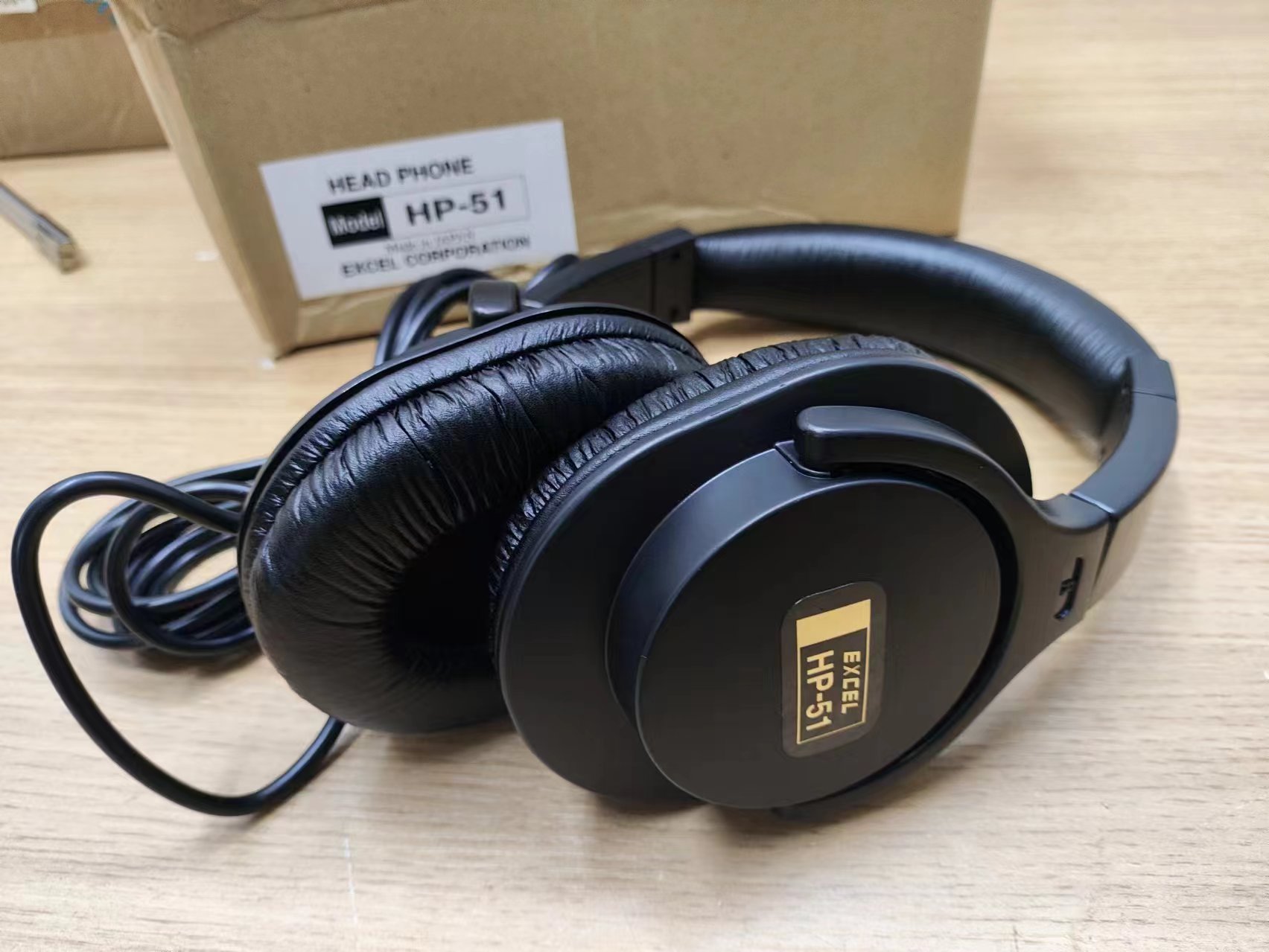 现货日本EXCEL艾库斯 耳机 HP-51 