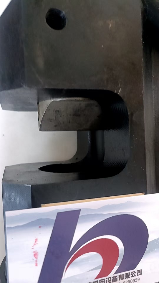 側(cè)開口式錨索切斷器*切割