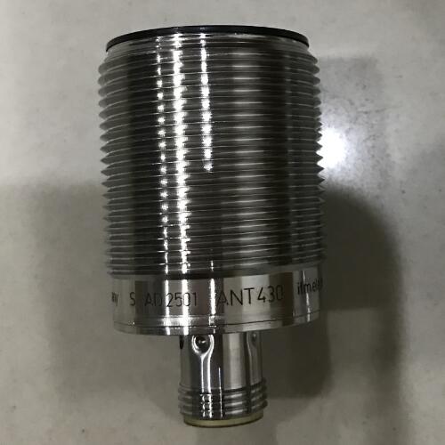 OGH700易福門漫反射光電開關(guān)安裝位置