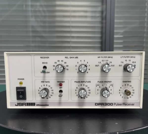 美國(guó)JSR DPR300-M900-50信號(hào)源