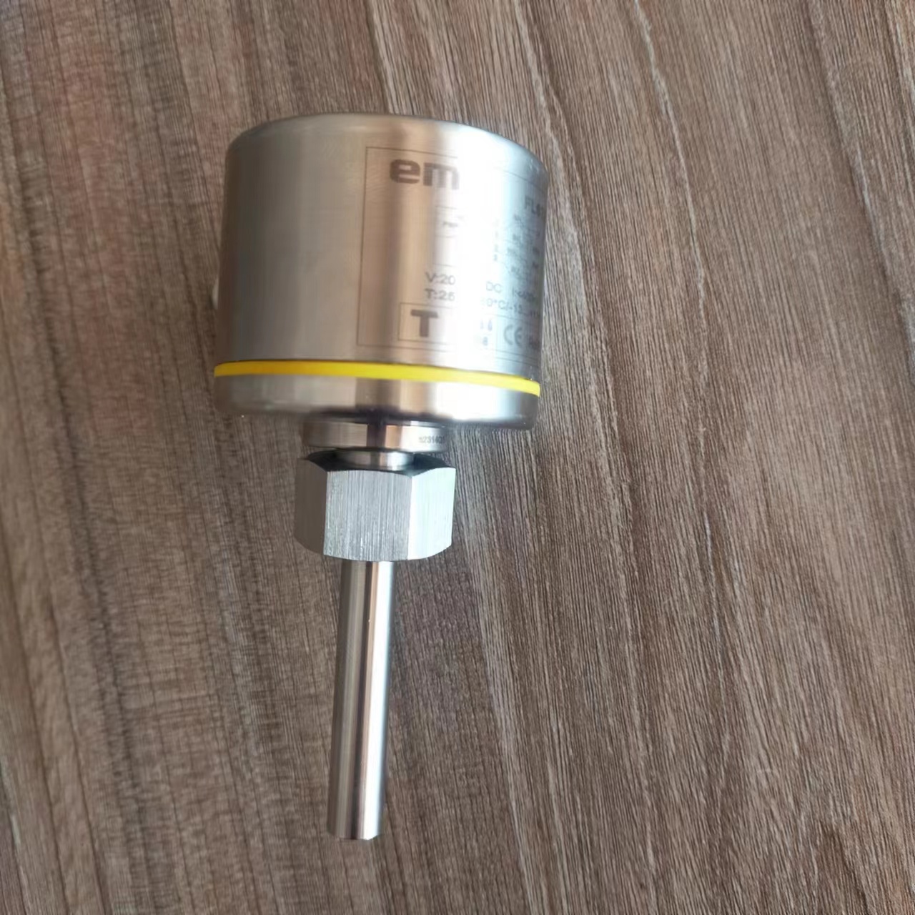 ema伊瑪FE6103防爆耐腐型流動(dòng)傳感器