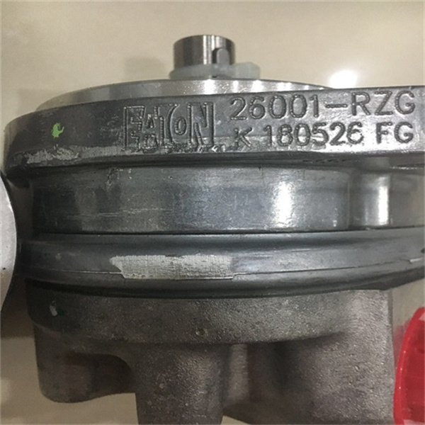 VICKERS通軸驅(qū)動(dòng)泵PVH098R02AJ30E252004001AD1AA010A