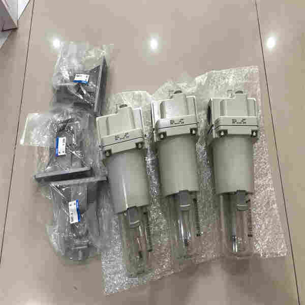 SMC電氣比例閥 VQ1101N-51  