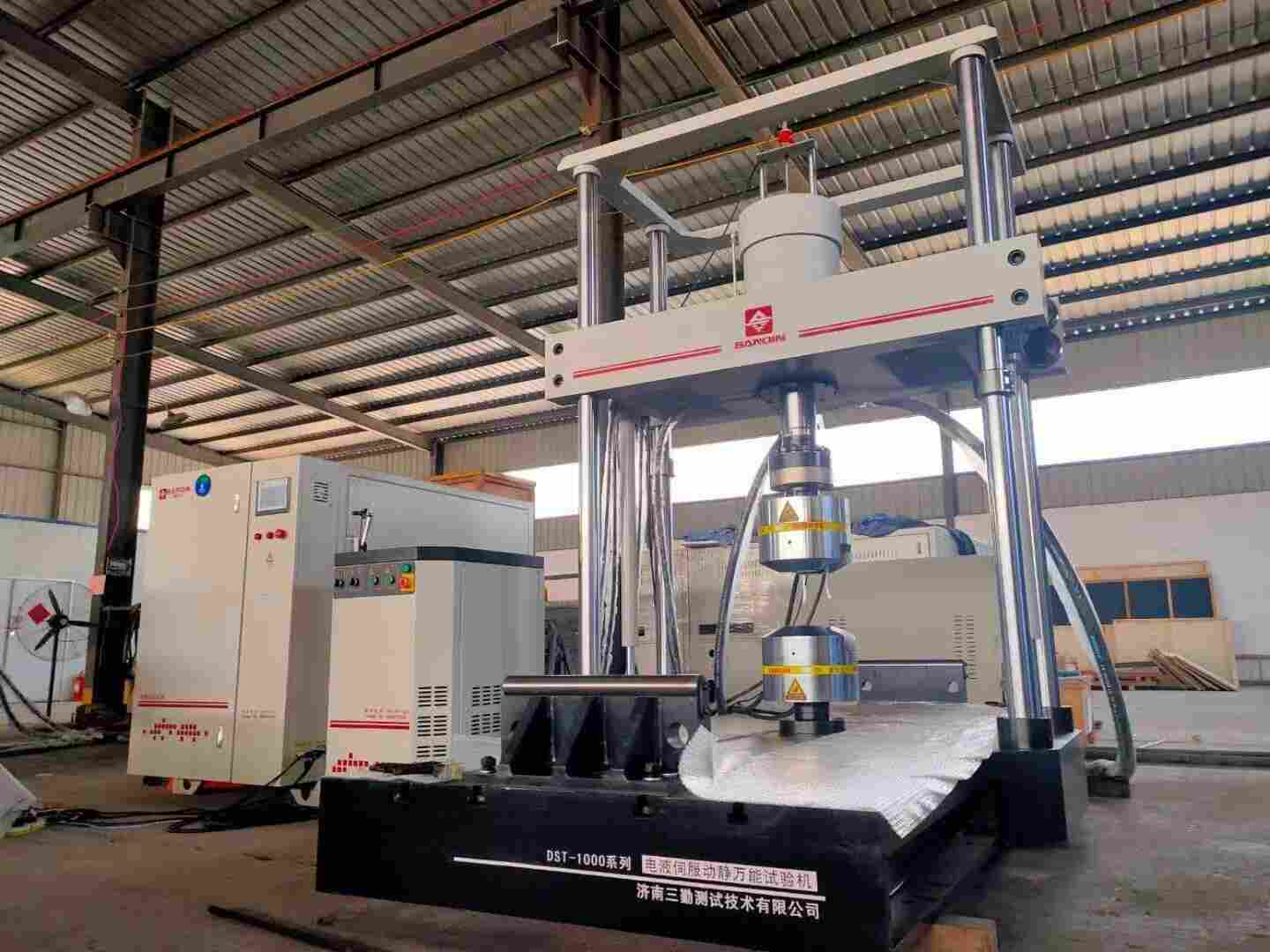 三勤測(cè)試 材料與結(jié)構(gòu)疲勞試驗(yàn)機(jī)  結(jié)構(gòu)加載系統(tǒng)1