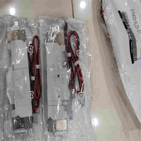 VFS4110-4DB-04集裝式SMC電磁閥安裝方式