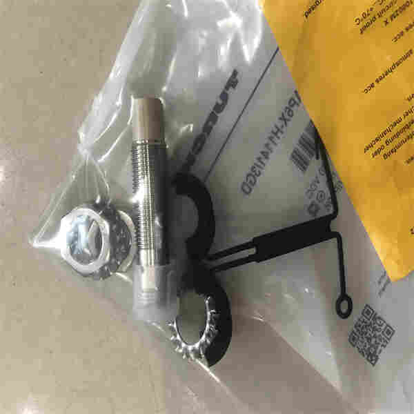 TURCK偏振反射板式傳感器mk15-12Ex0-PN