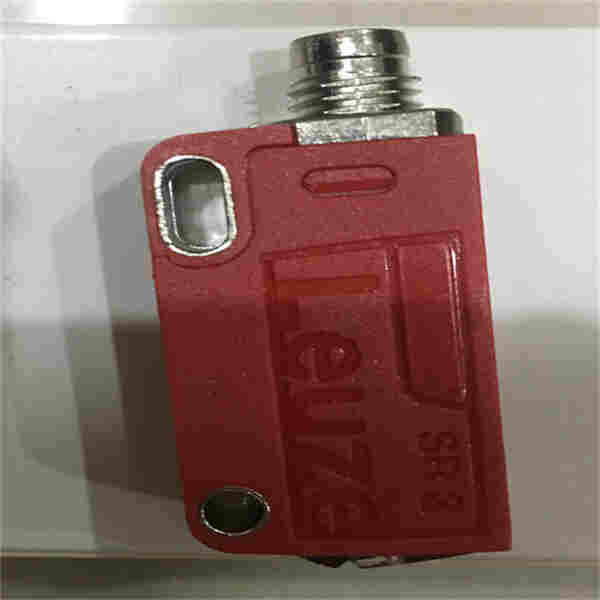 LEUZE勞易測(cè)LE318B/4P開關(guān)傳感器50116846