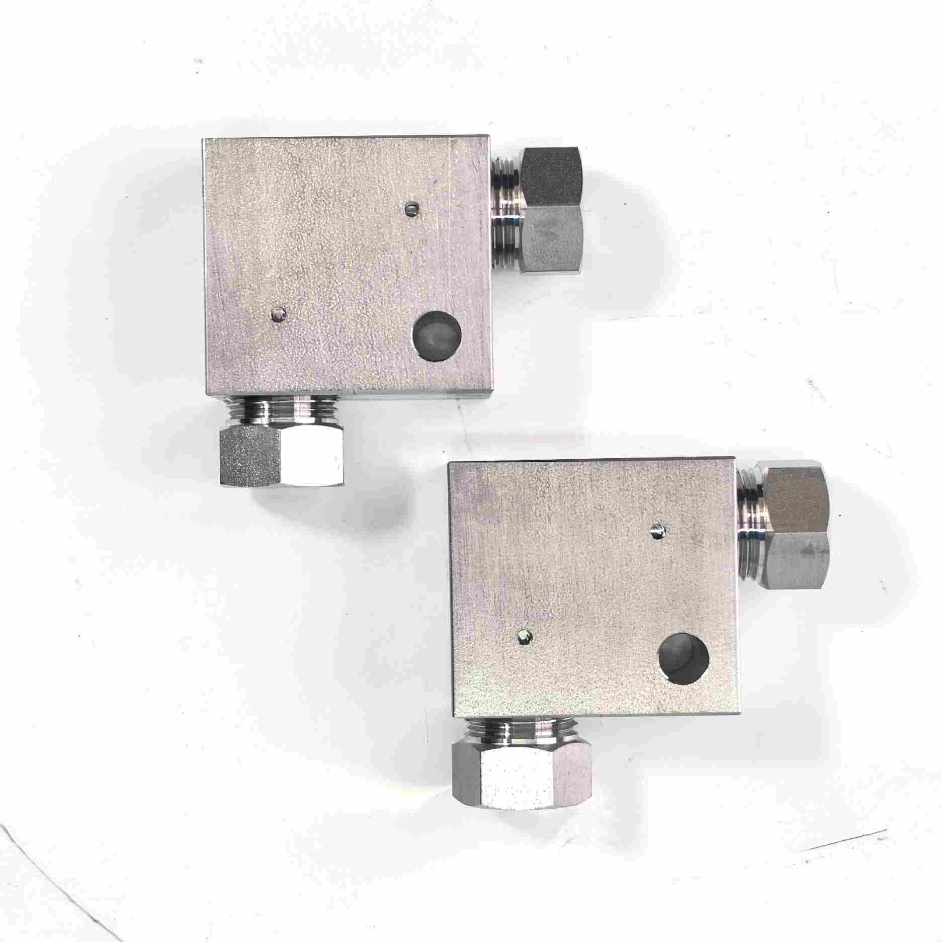 亿仕顿316L不锈钢高压弯通阀门配件坚固耐腐蚀