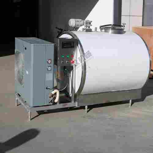 牛奶制冷罐 果汁飲料保鮮制冷儲(chǔ)存罐設(shè)備