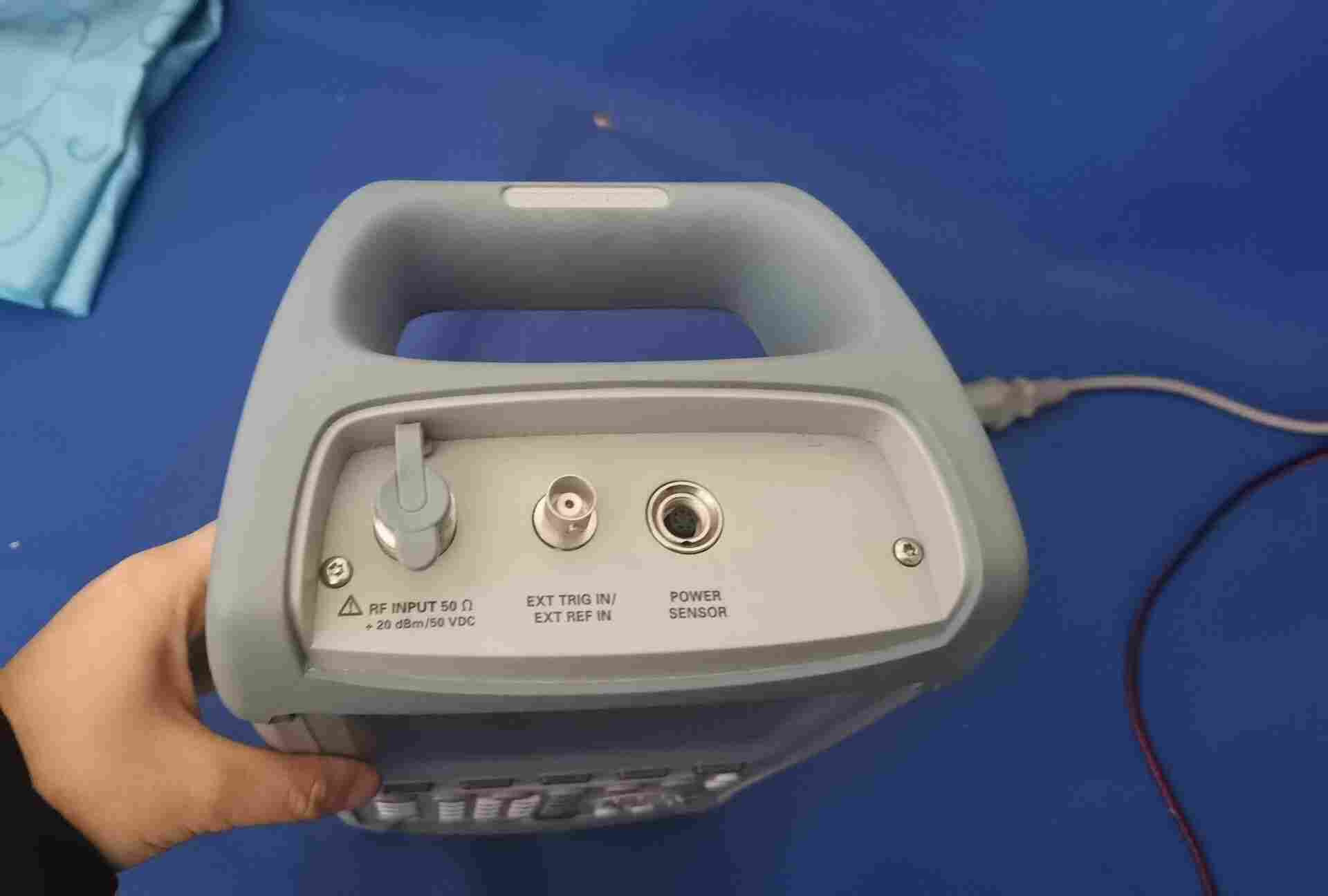 罗德FSH18-18G手持便携式频谱仪-FSH18