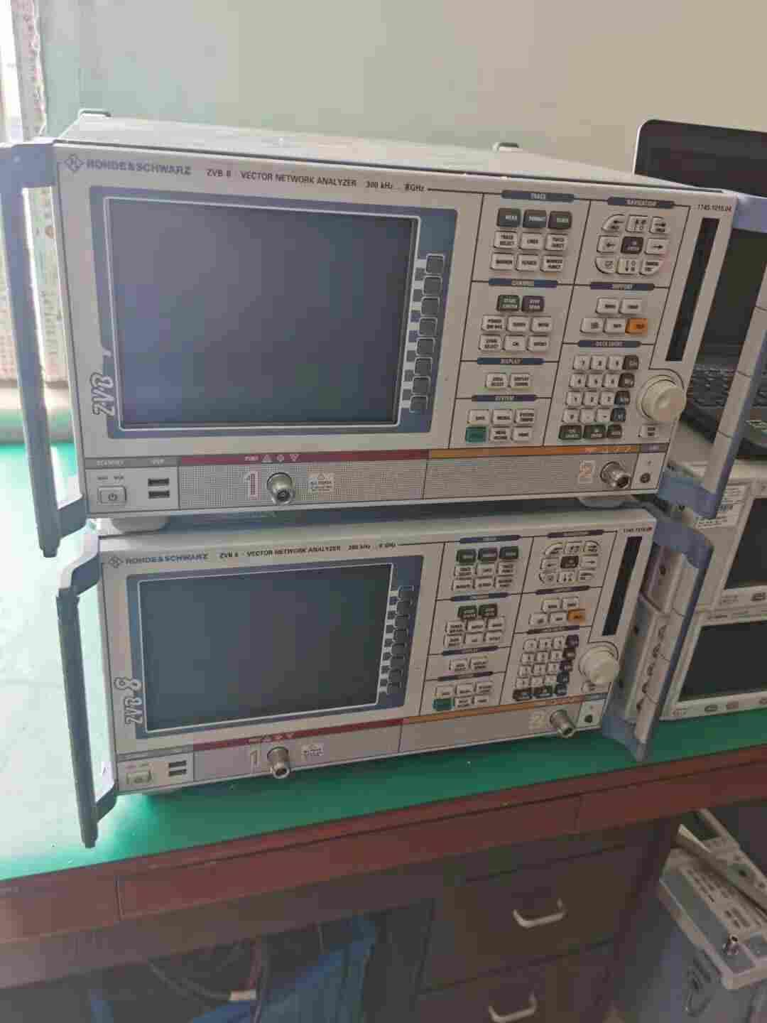 羅德與施瓦茨ZVB8 矢量網(wǎng)絡(luò)分析儀德國原裝