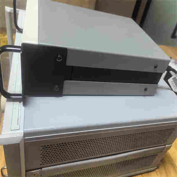  ?Stanford斯坦福DG645多功能數(shù)字延遲/脈沖發(fā)生器