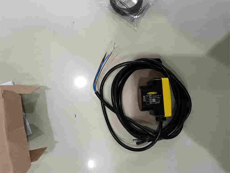 BANNER邦納安全傳感器QS30FF600 