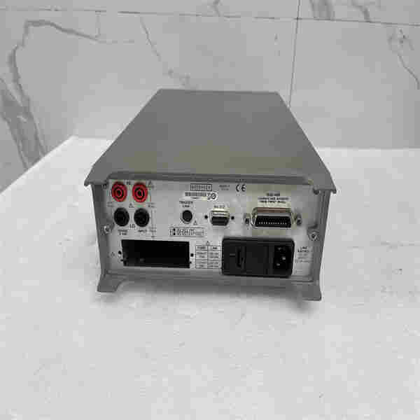  Keithley吉時(shí)利2010低噪聲萬用表