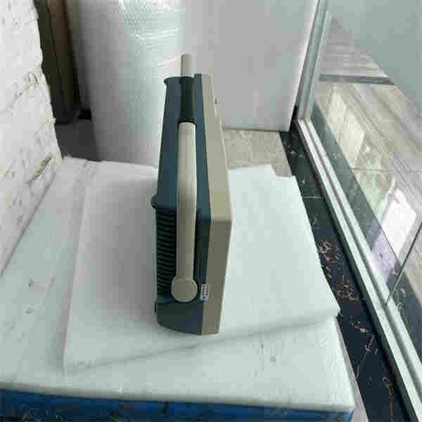 Tektronix 泰克DPO4104數(shù)字示波器