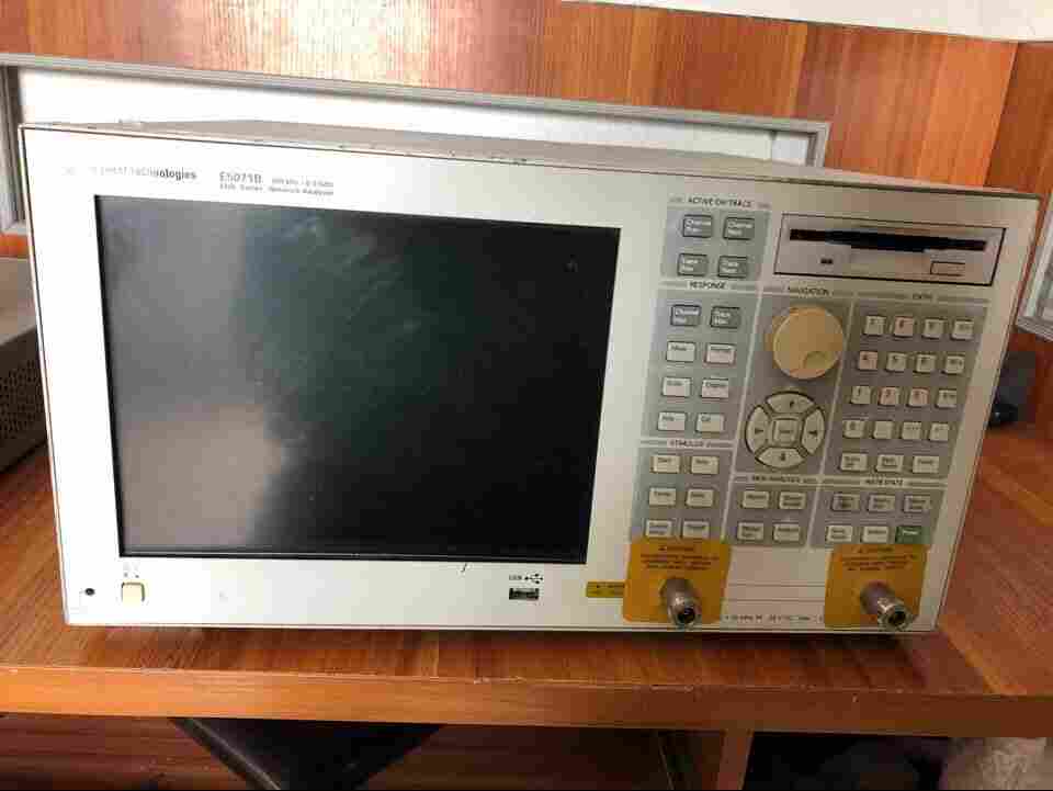 安捷倫Agilent E5071B網(wǎng)絡(luò)分析儀
