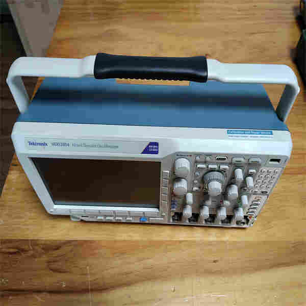     泰克tektronix MDO3054示波器