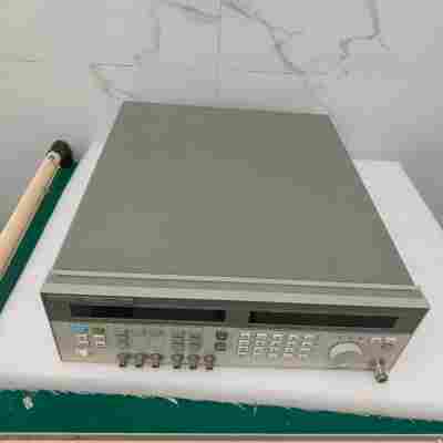 Agilent 安捷倫83731A頻譜分析儀