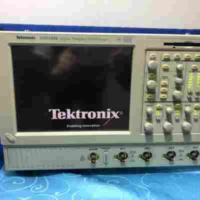 泰克TDS5104B 數字熒光示波器