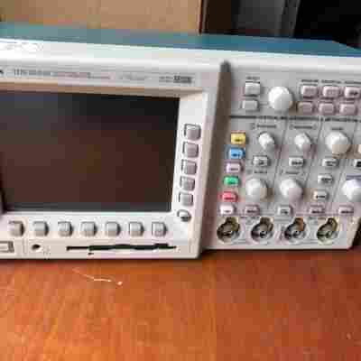 Tektronix泰克TDS3034B示波器