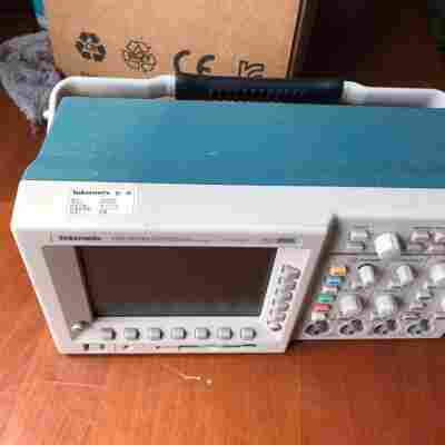 Tektronix泰克TDS3034B示波器