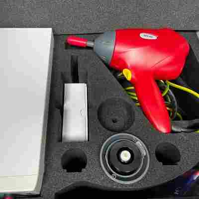 出售全新特測NSG437靜電放電模擬器靜電槍ESD NSG437