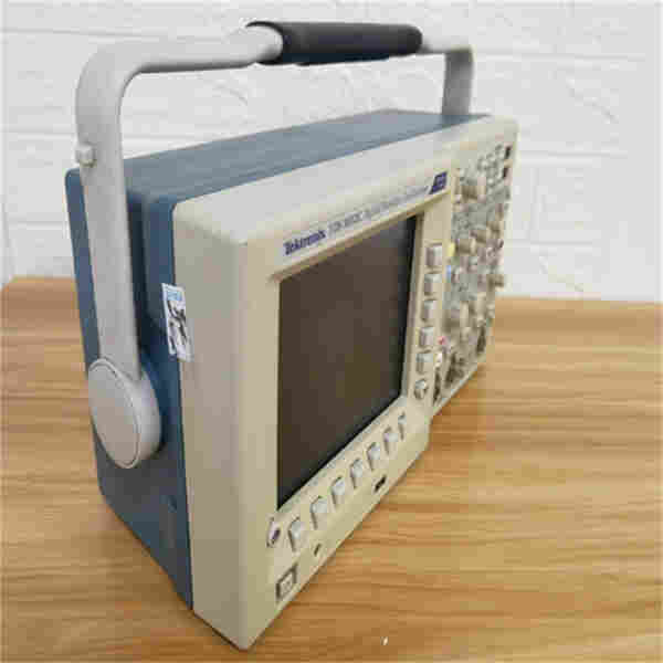  Tektronix TDS3052C數字熒光示波器