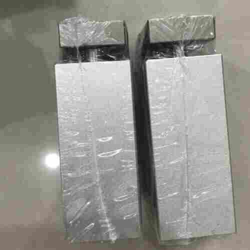 AIRTAC三軸氣缸TCL40x100S結構方式