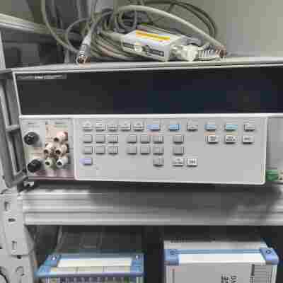 出售/回收FLUKE5790A交流測量標(biāo)準(zhǔn)儀 福祿克5790A