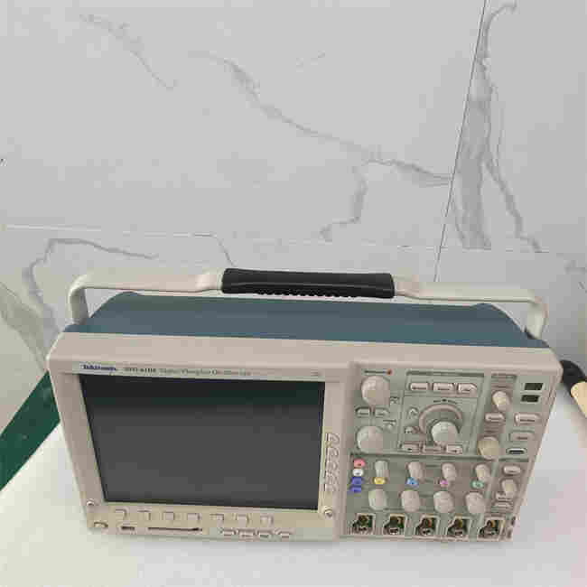   泰克DPO4104數(shù)字示波器