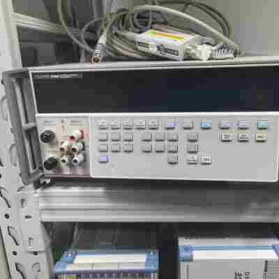 出二手FLUKE5790A交流測量標準儀 福祿克5790A