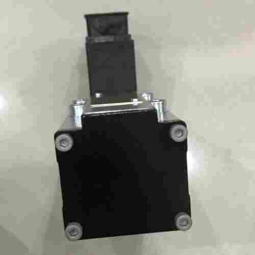 ROSS3通电磁阀J3573D8015安装位置