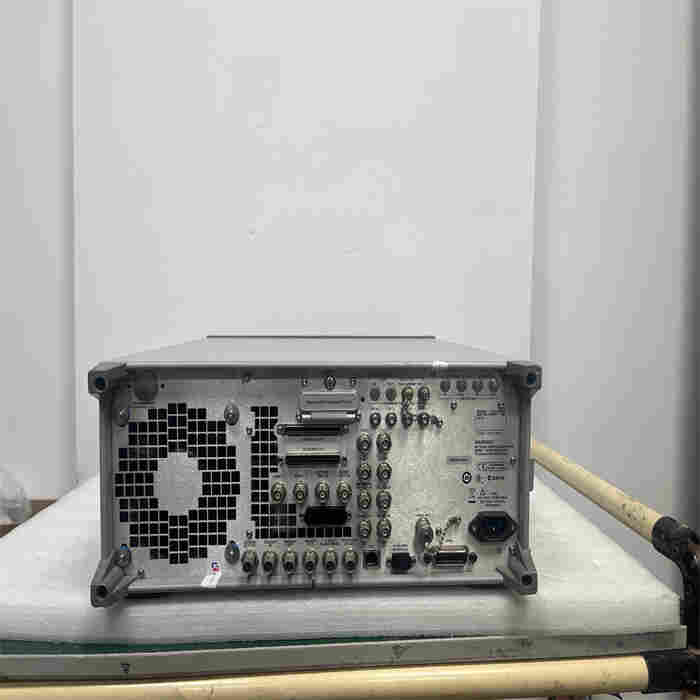  出售/回收安捷伦E8267D 20GHz矢量信号发生器E8267D