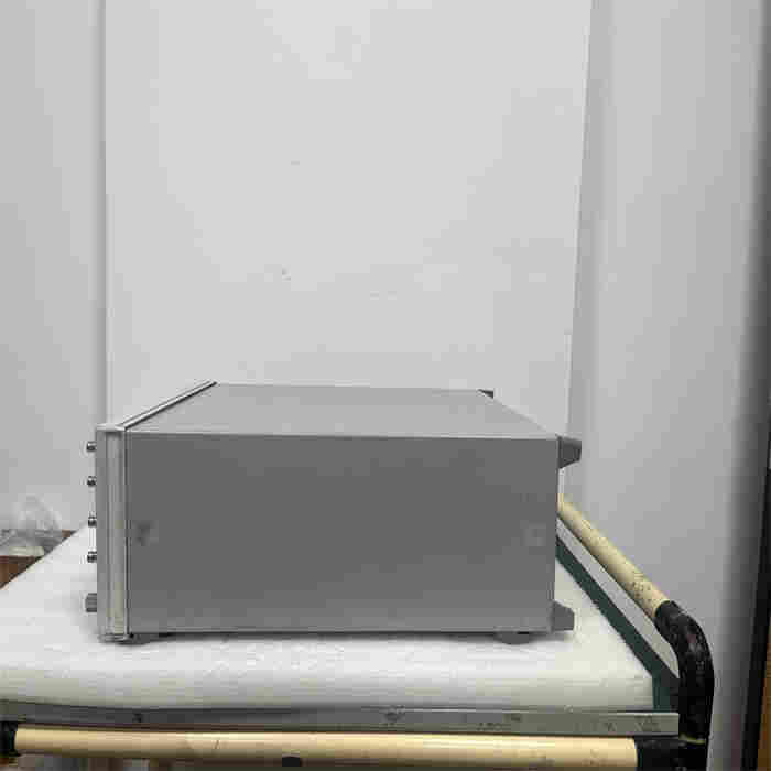  出售/回收安捷伦E8267D 20GHz矢量信号发生器E8267D
