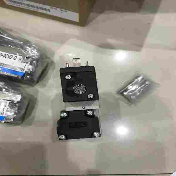 日本SMC四位五通通电磁阀VEX1500-06-B-X3