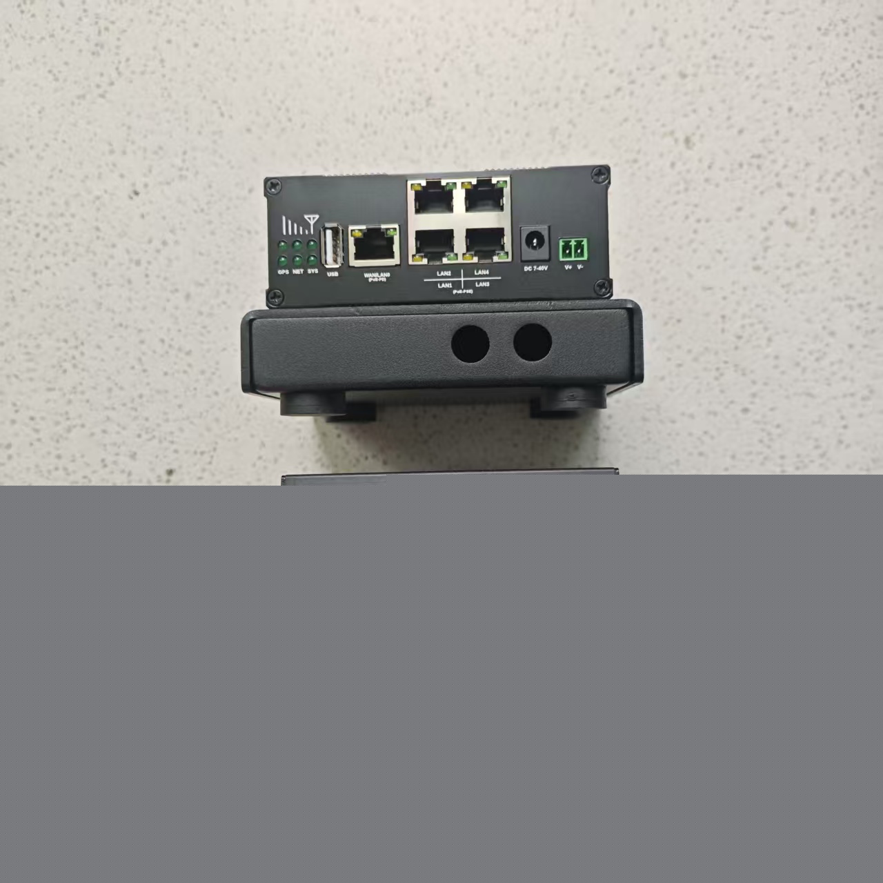 ZYDHG-SLWU4边缘数据融合5g智能终端 ZHANYUEE展悦