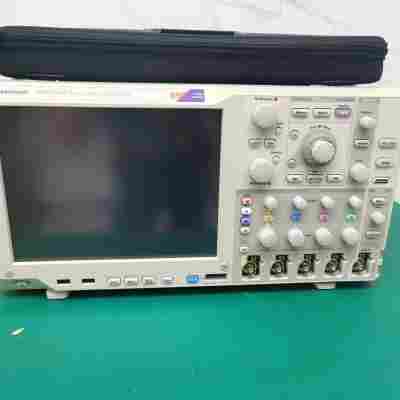 Tektronix泰克示波器MSO5204B 特征