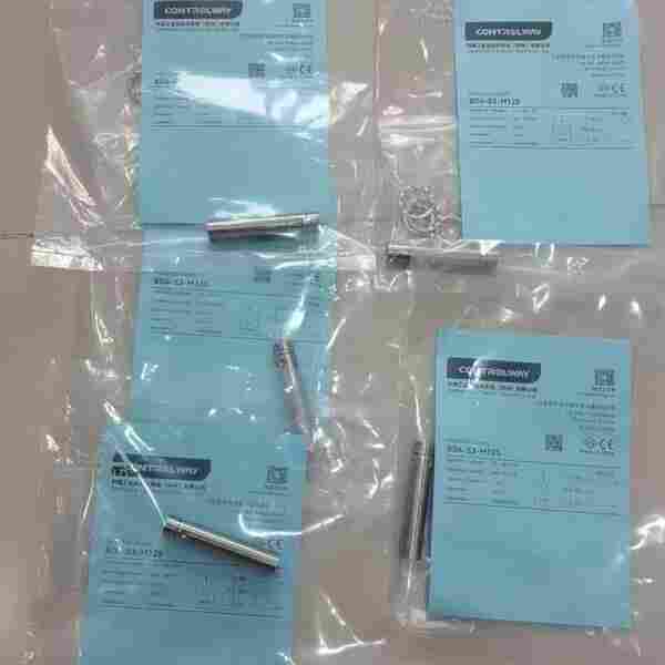 contrinex科瑞电感式接近开关DW-AS-703-M8-001-BAS