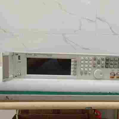 Agilent N5182A信号发生器  快速频率幅度和波形切换