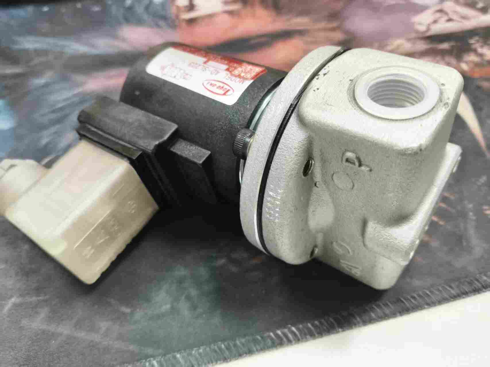 日本 TOYOOKI 丰兴工业 AD-SL223-303D-DD2 压差式二位二通电磁阀 Rc3/8