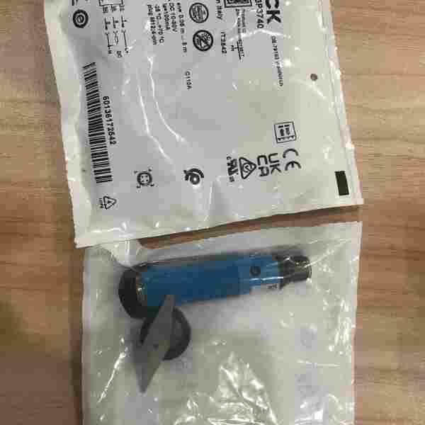 分析SICK圆柱形光电传感器VTF18-4N1240
