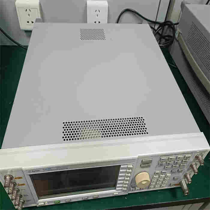 出售Agilent E4438C ESG矢量高频测试仪器