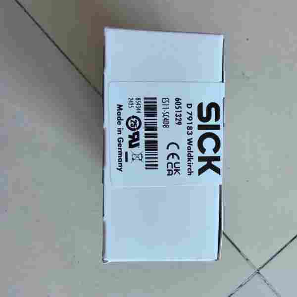 SICK西克距离传感器DT20-P244B的产品数据