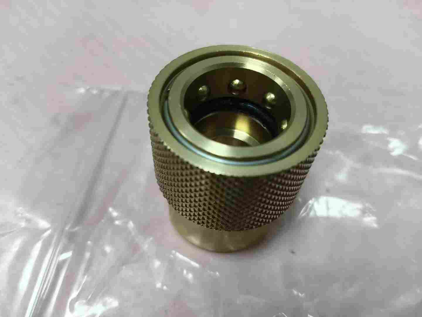 日本 YOKOHAMA 横滨 YL190F-06B 黄铜快速接头 Rc3/8 内螺纹 无阀流体耦合器